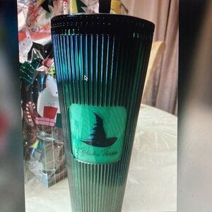 Starbucks Elphaba Green Tumbler with Witch broom Design straw topper BRAND NEW